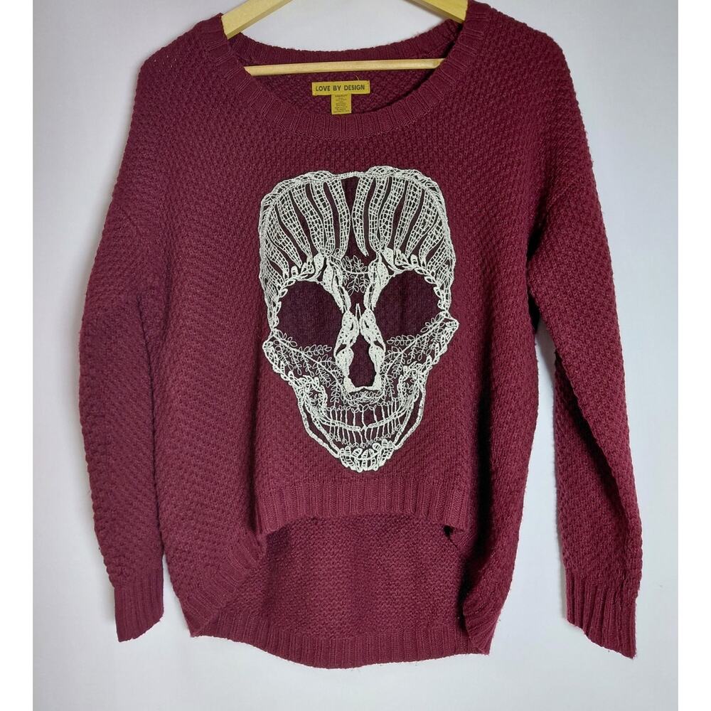 LOVE BY DESIGN Skull Graphic Knit Sweater Burgundy  Graphic Print Size M